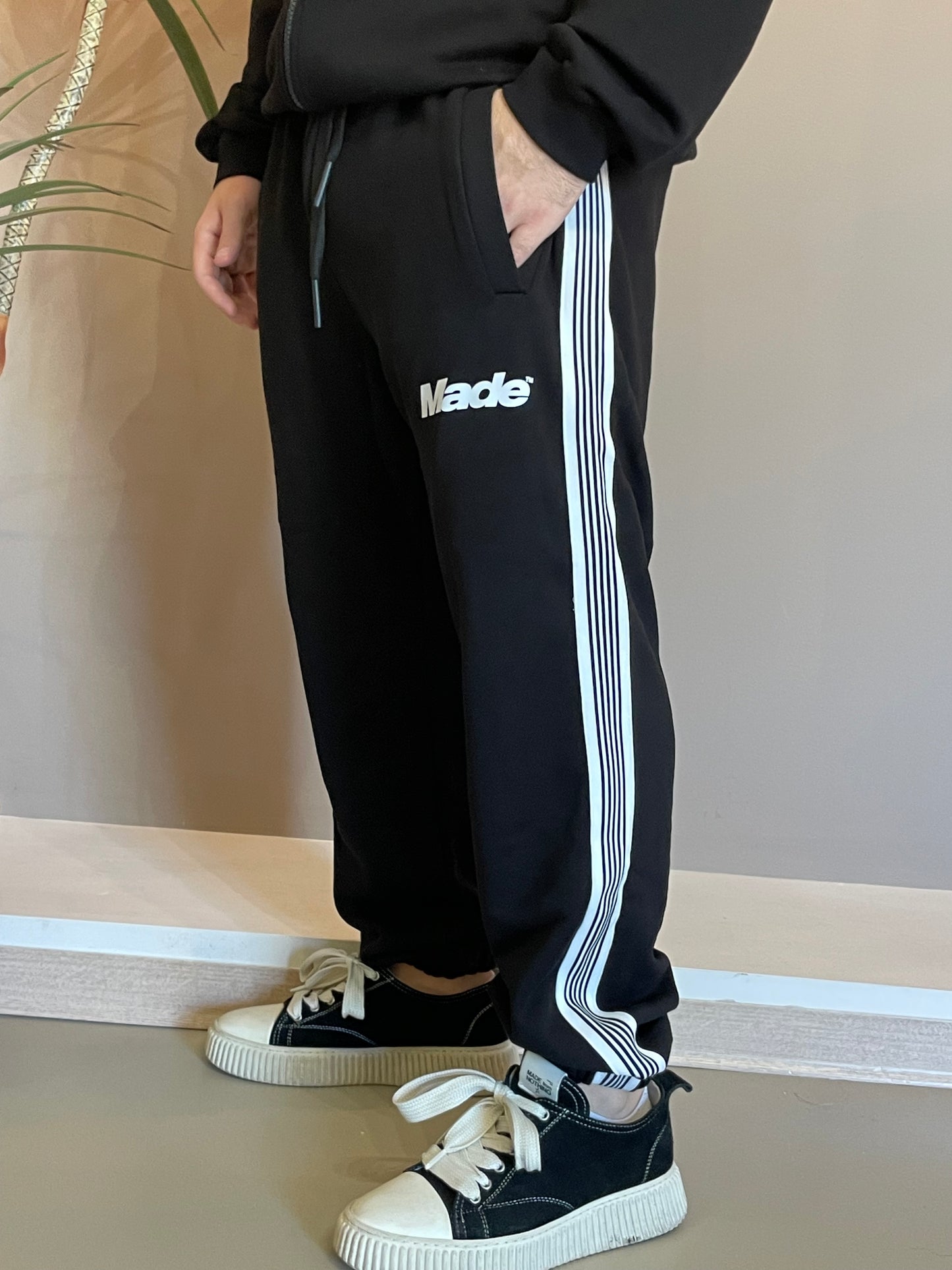 Tracksuite Made