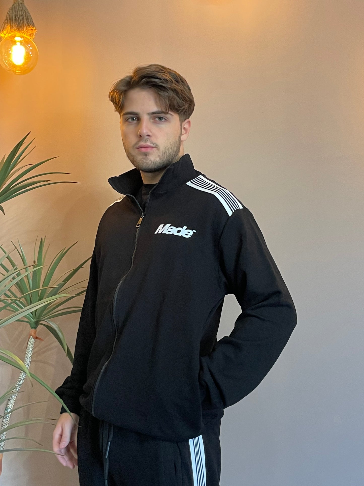 Tracksuite Made