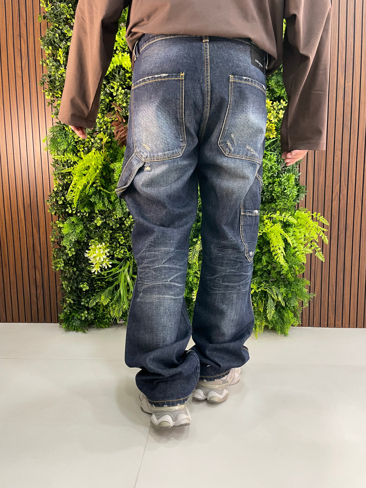 Baggy Carpenter