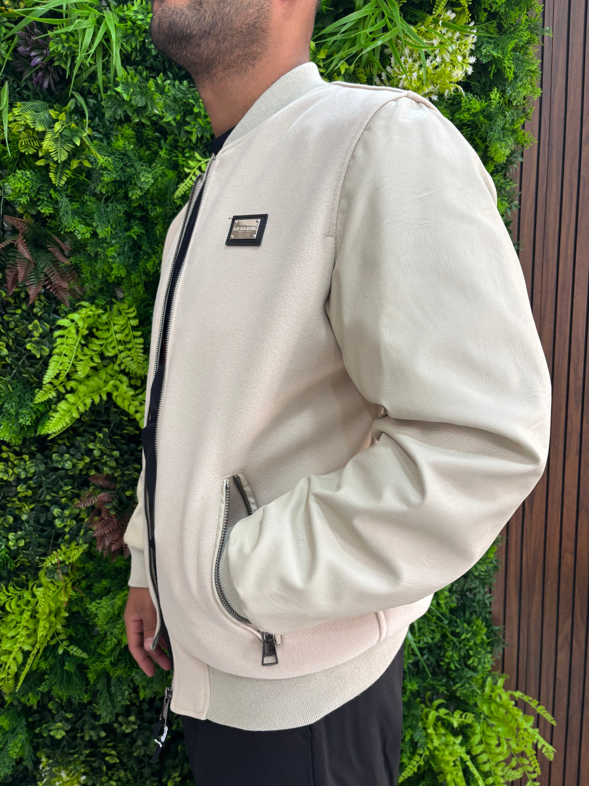 Jacket prestige