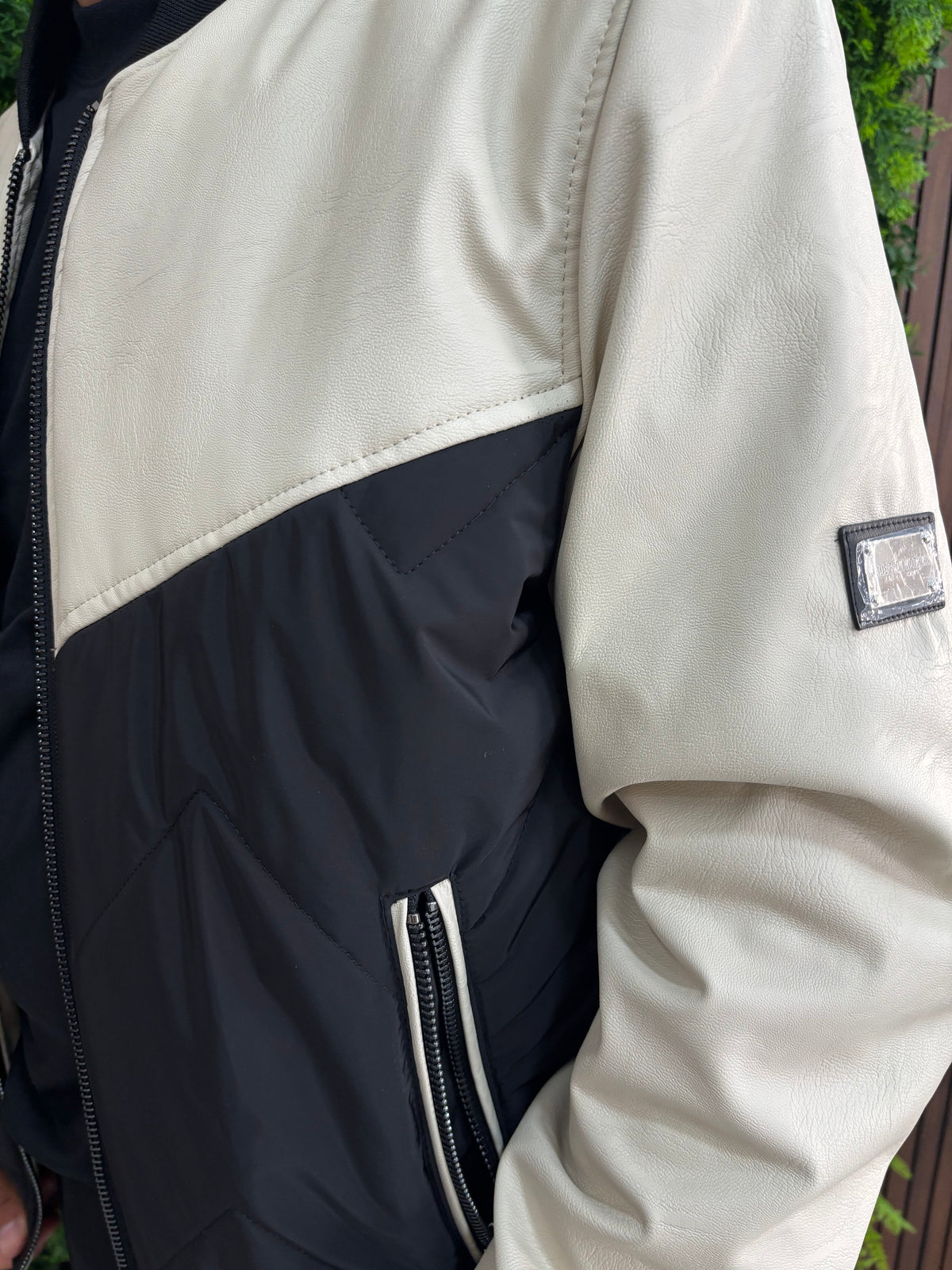 Chroma contrast jacket